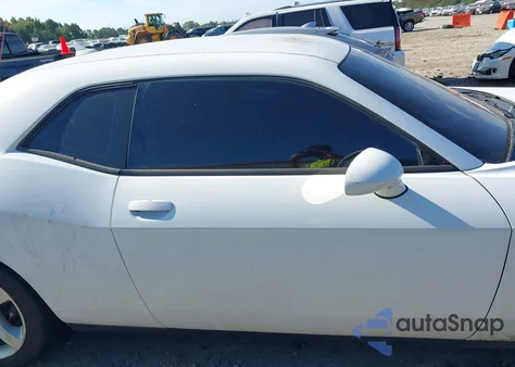 2016 Dodge Challenger R/T Scat Pack from USA, damaged, VIN 2C3CDZFJ6GH255459